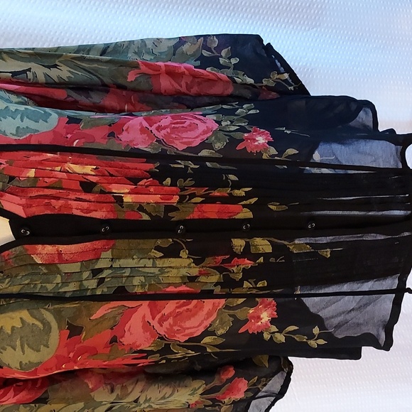 Anthropology One Fine Day Women's Sheer Jacket Top Black Floral Buttoned… - Picture 2 of 10
